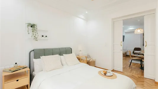 Rooms in Valencia L'Eixample - photo 3