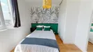 Room for rent, Lyon, Auvergne-Rhône-Alpes, &lt;span class=&quot;blurred street&quot; onclick=&quot;ProcessAdRequest(13999599)&quot;&gt;&lt;span class=&quot;hint&quot;&gt;See streetname&lt;/span&gt;[xxxxxxxxxxxxx]&lt;/span&gt;