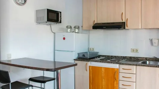 Apartments in Barcelona Ciutat Vella - photo 9