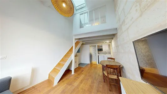 Houses in Bordeaux - photo 3