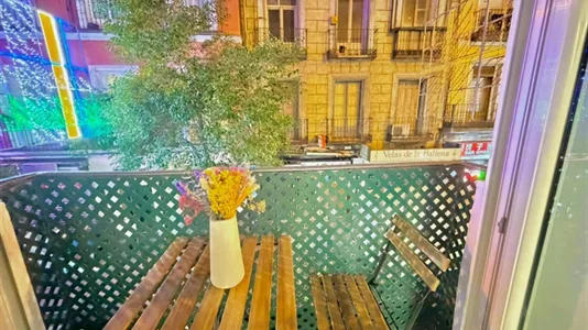 Rooms in Madrid Centro - photo 1