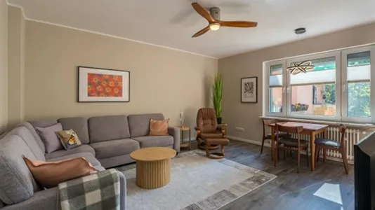 Apartments in Berlin Steglitz-Zehlendorf - photo 1