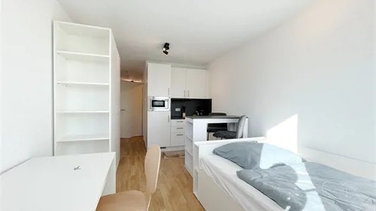 Apartments in Berlin Treptow-Köpenick - photo 2