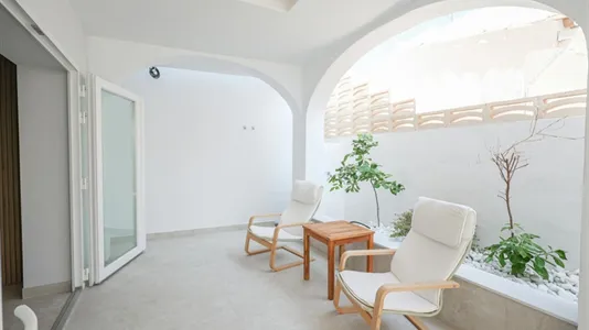 Houses in Oliva - photo 3
