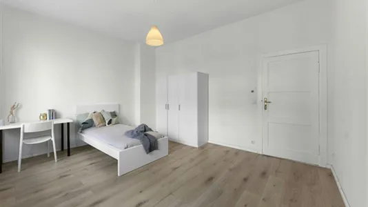 Rooms in Berlin Neukölln - photo 2