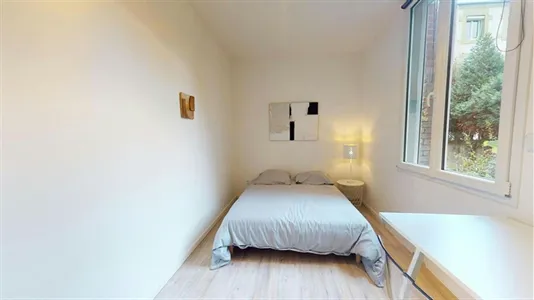 Apartments in Saint-Étienne - photo 9