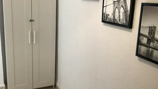 Rooms in Valencia Camins al Grau - photo 4