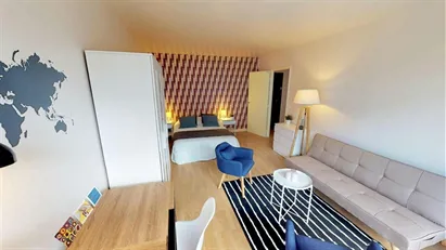 Room for rent in Nanterre, Île-de-France