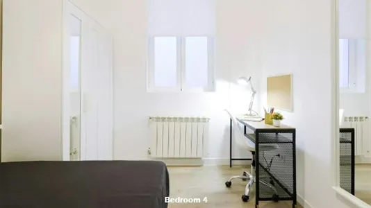 Rooms in Madrid Centro - photo 5