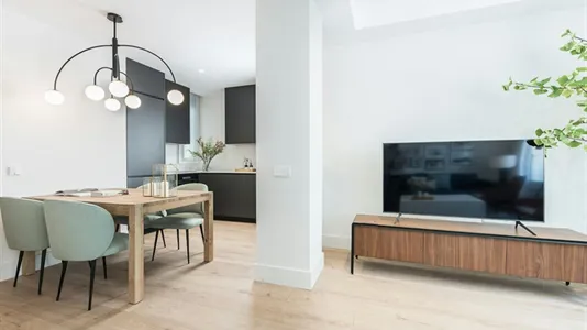 Apartments in Madrid Retiro - photo 6
