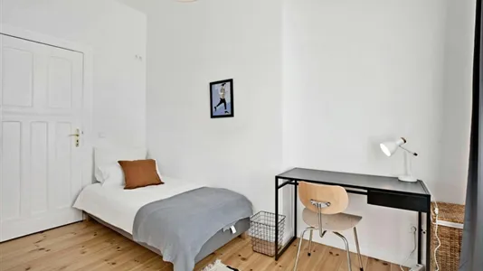 Rooms in Berlin Mitte - photo 2