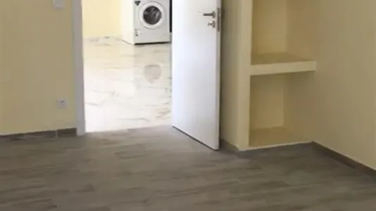 Houses in Seixal - photo 8