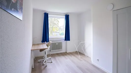 Rooms in Dusseldorf - photo 2