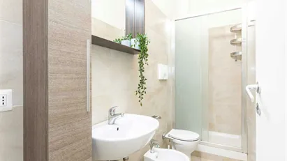 Room for rent in Milano Zona 4 - Vittoria, Forlanini, Milan