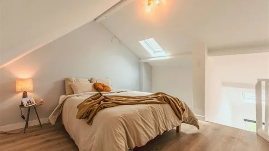 Rooms in Brussels Sint-Joost-ten-Node - photo 1