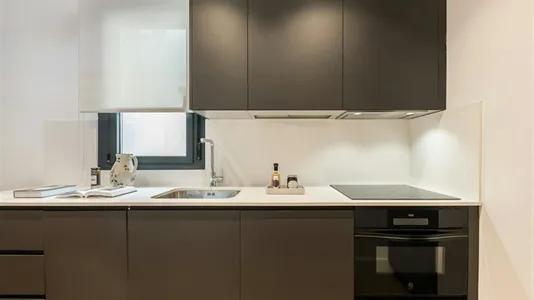 Apartments in Madrid Retiro - photo 6