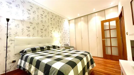 Rooms in Bilbao - photo 4