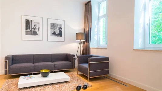 Apartments in Frankfurt Süd - photo 4