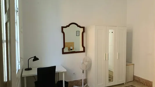 Rooms in Las Palmas de Gran Canaria - photo 5