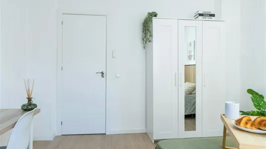 Rooms in Getafe - photo 9