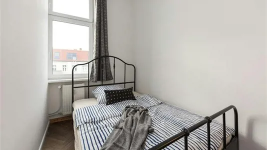 Rooms in Berlin Charlottenburg-Wilmersdorf - photo 2