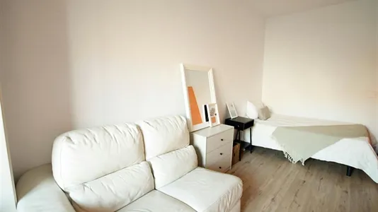 Rooms in Barcelona Eixample - photo 6