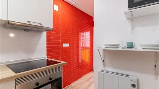 Rooms in Adaro - photo 10