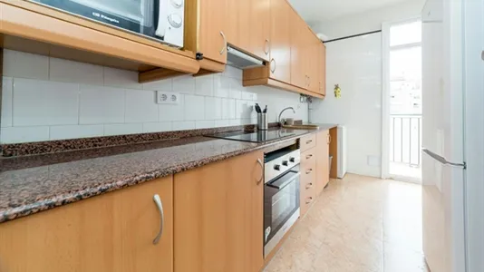 Rooms in Valencia L'Eixample - photo 5