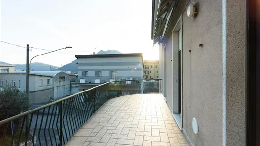 Rooms in Lecco - photo 9
