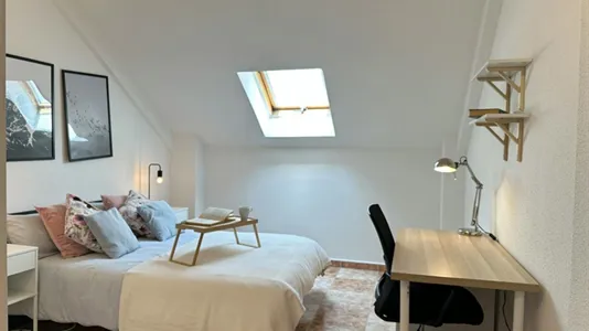 Rooms in Villaviciosa de Odón - photo 1