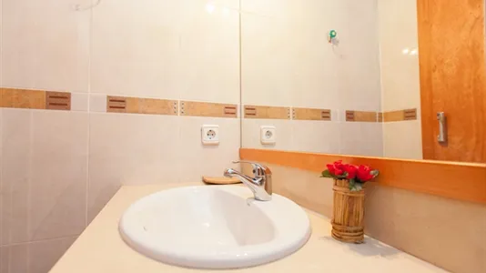 Apartments in Barcelona Eixample - photo 4