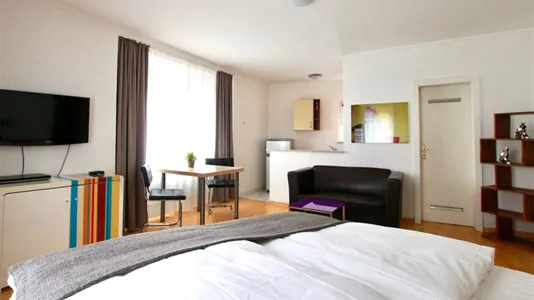 Apartments in Cologne Innenstadt - photo 3