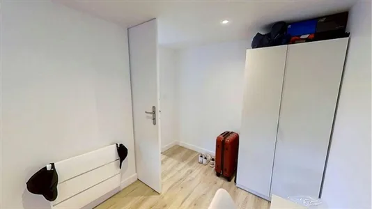 Houses in Bordeaux - photo 9