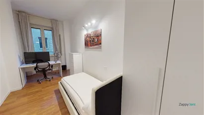 Room for rent in Milano Zona 2 - Stazione Centrale, Gorla, Turro, Greco, Crescenzago, Milan