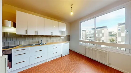 Apartments in Lyon - photo 8