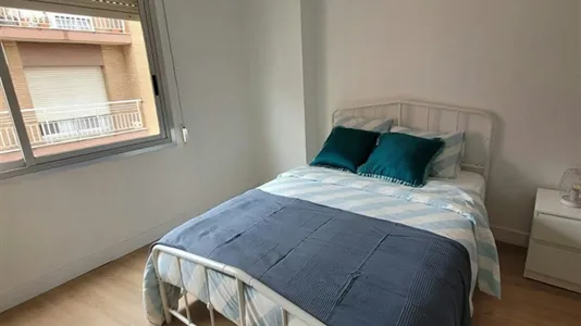 Rooms in Godelleta - photo 2