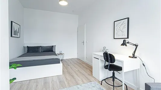 Rooms in Dusseldorf - photo 1
