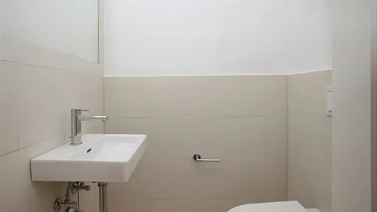 Rooms in Berlin Friedrichshain-Kreuzberg - photo 10