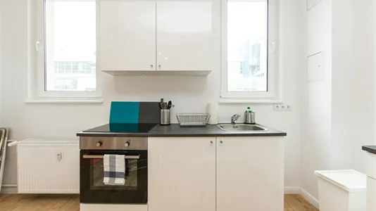 Rooms in Berlin Mitte - photo 7