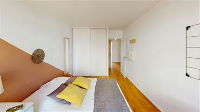 Room for rent in Nanterre, Île-de-France