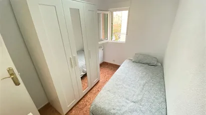 Room for rent in Madrid Puente de Vallecas, Madrid