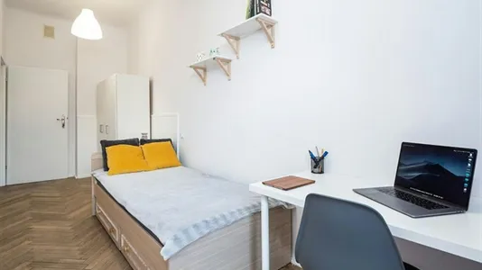 Rooms in Location is not specified - photo 1