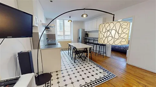 Apartments in Saint-Étienne - photo 7