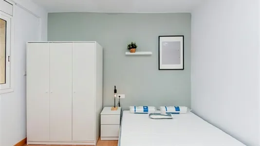 Rooms in Reus - photo 4