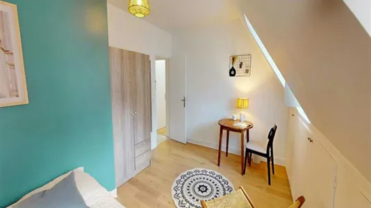 Rooms in Paris 8ème arrondissement - photo 3