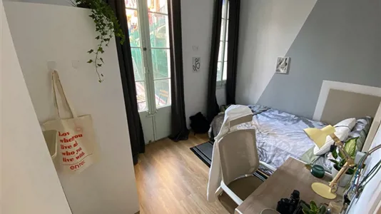 Rooms in Barcelona Ciutat Vella - photo 2