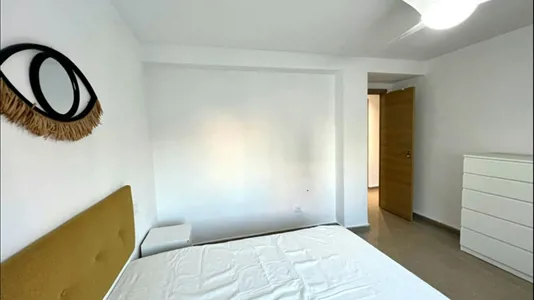 Rooms in Tavernes Blanques - photo 3