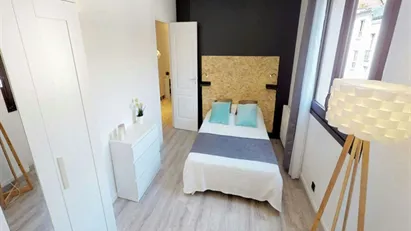 Room for rent in Paris 16ème arrondissement (South), Paris