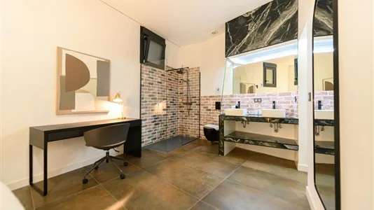 Apartments in Madrid Centro - photo 2