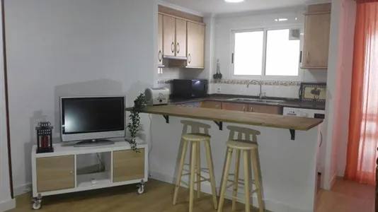 Rooms in el Camí de Vera - photo 7